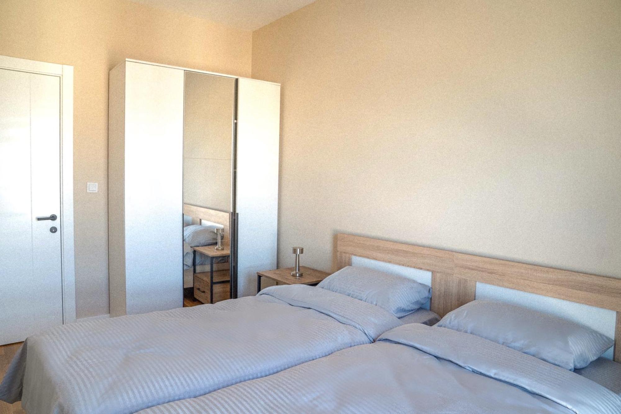 180° View Apartment In Diamond Building Üsküp Dış mekan fotoğraf